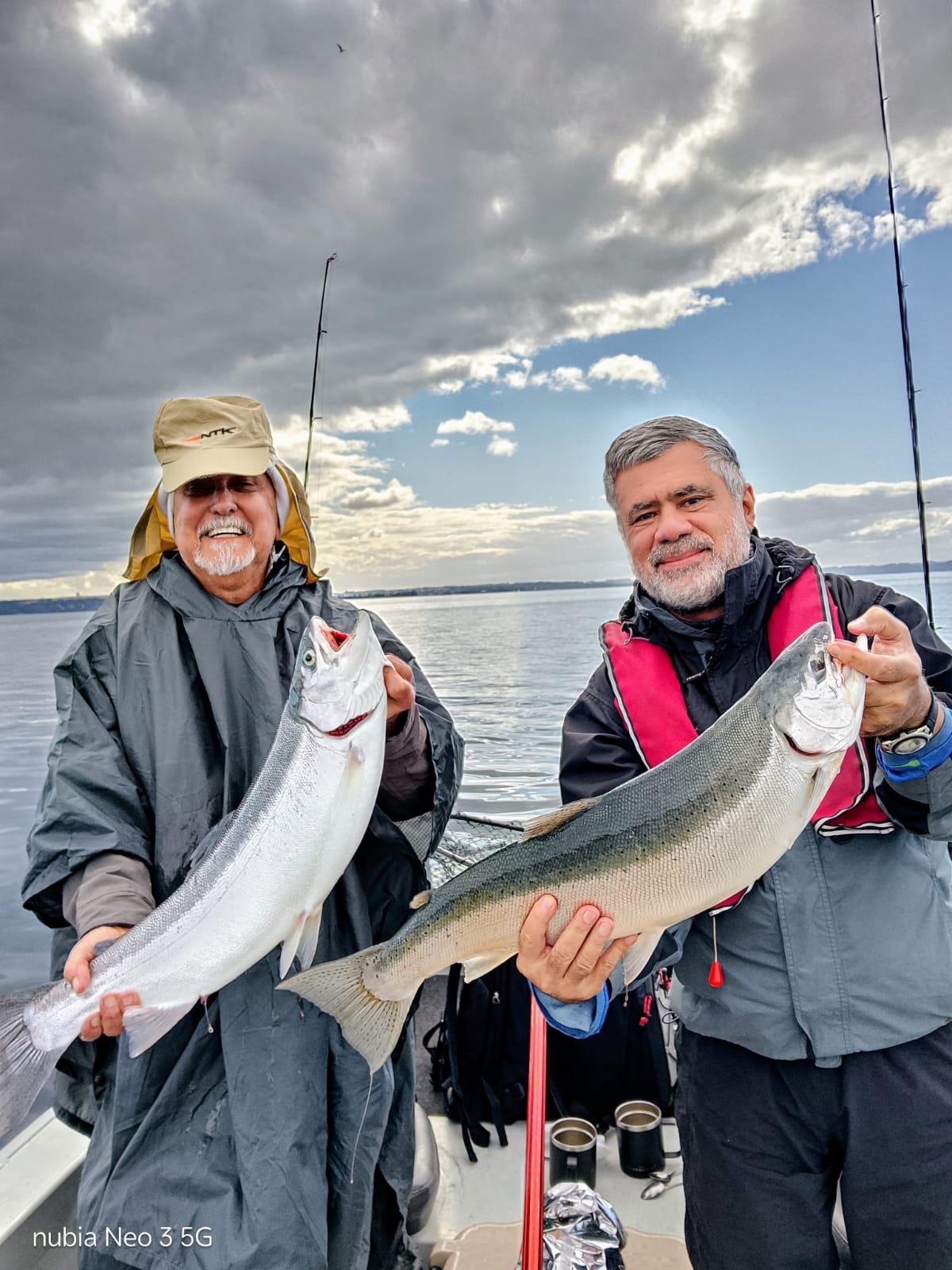 Pesca en Lago Llanquihue (medio día) - imagen 2